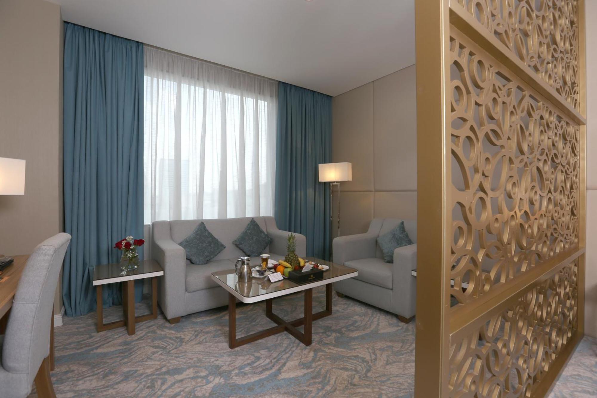 Cantonal Hotel by Warwick فندق كانتونال من ورويك الرياض المظهر الخارجي الصورة
